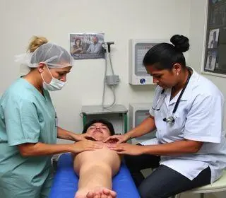 Clínica Peripatética