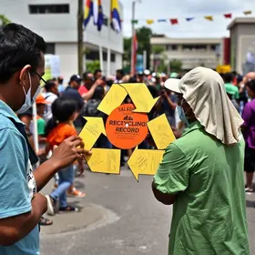 salvador reciclagem carnaval