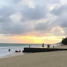 cidadãos devem evitar banho de mar em Salvador